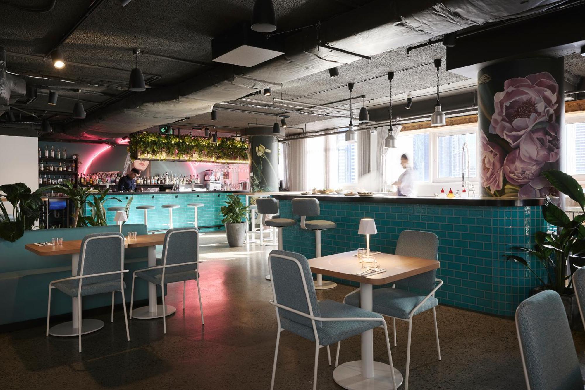 Pullman Melbourne City Centre Экстерьер фото Restaurant in the hotel